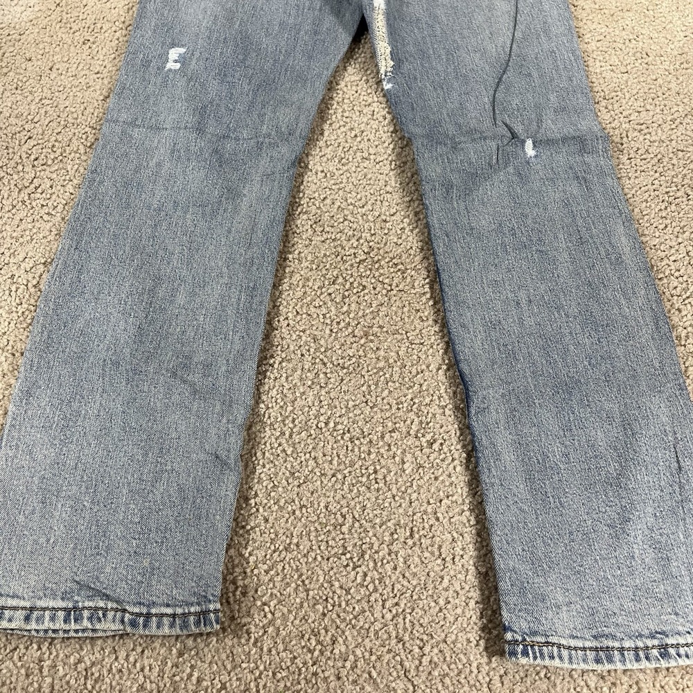 Levis 511 Slim Fit Distressed Blue Jeans Mens 30x32 True Fit 32x32 Light Wash - Picture 11 of 15